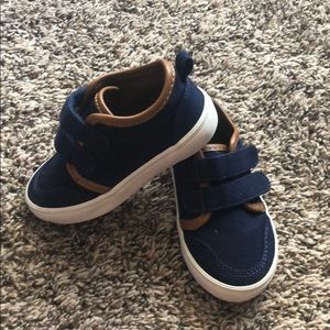 5/$25 Blue/Tan Toddler Shoes